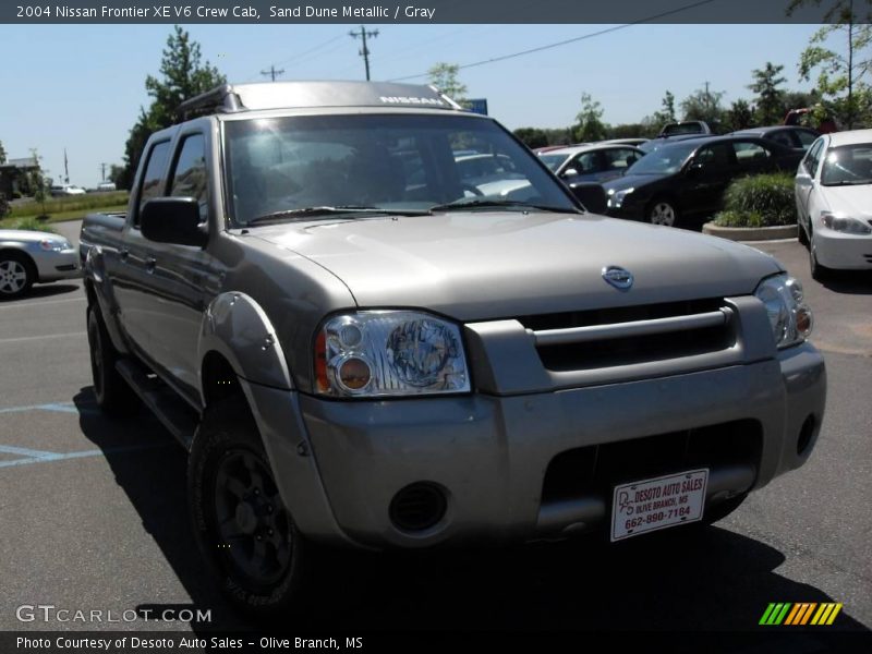 Sand Dune Metallic / Gray 2004 Nissan Frontier XE V6 Crew Cab