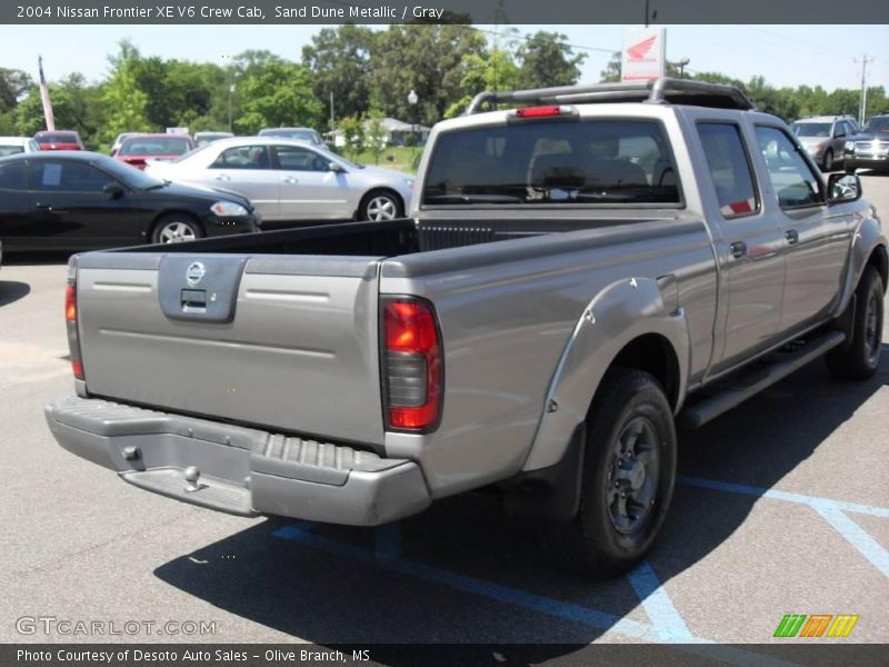 Sand Dune Metallic / Gray 2004 Nissan Frontier XE V6 Crew Cab