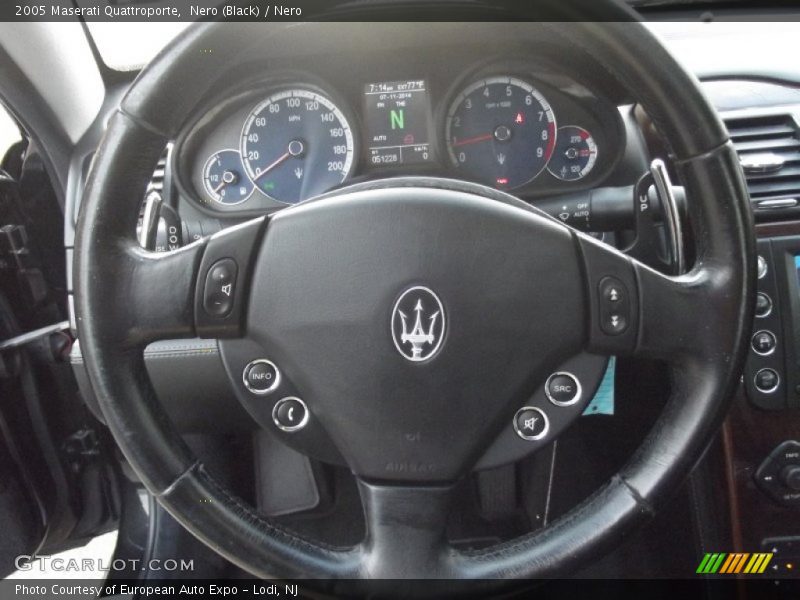 Nero (Black) / Nero 2005 Maserati Quattroporte