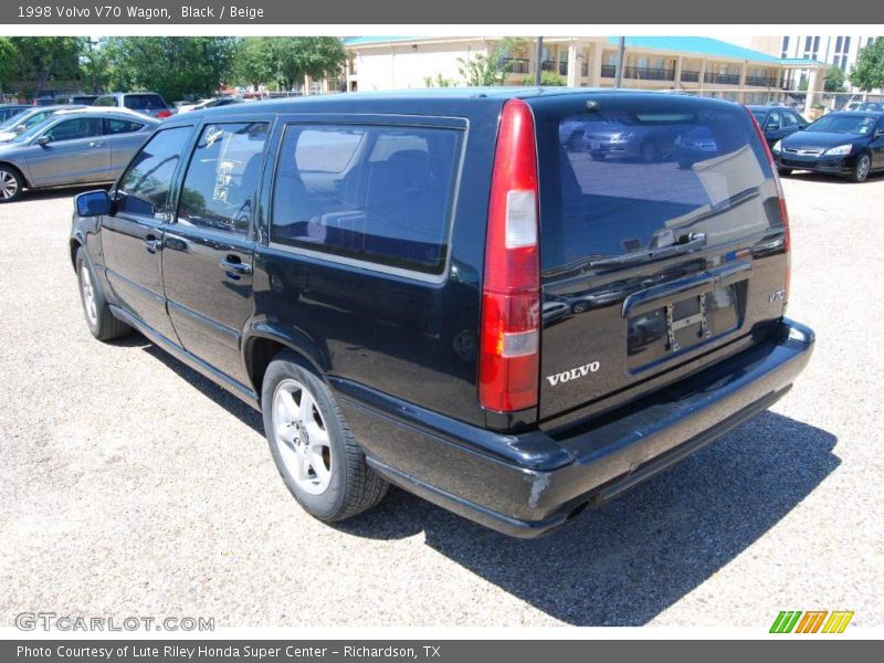 Black / Beige 1998 Volvo V70 Wagon