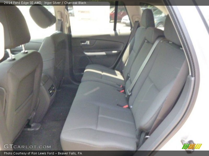Ingot Silver / Charcoal Black 2014 Ford Edge SE AWD