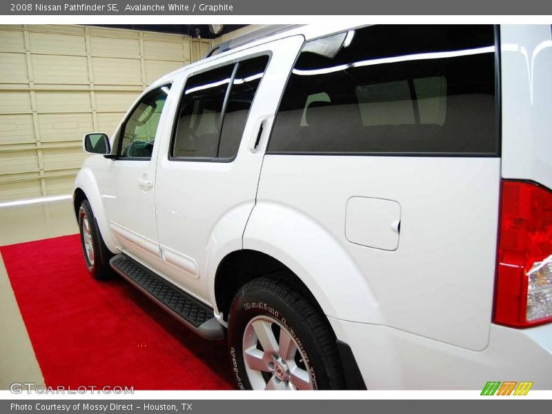 Avalanche White / Graphite 2008 Nissan Pathfinder SE