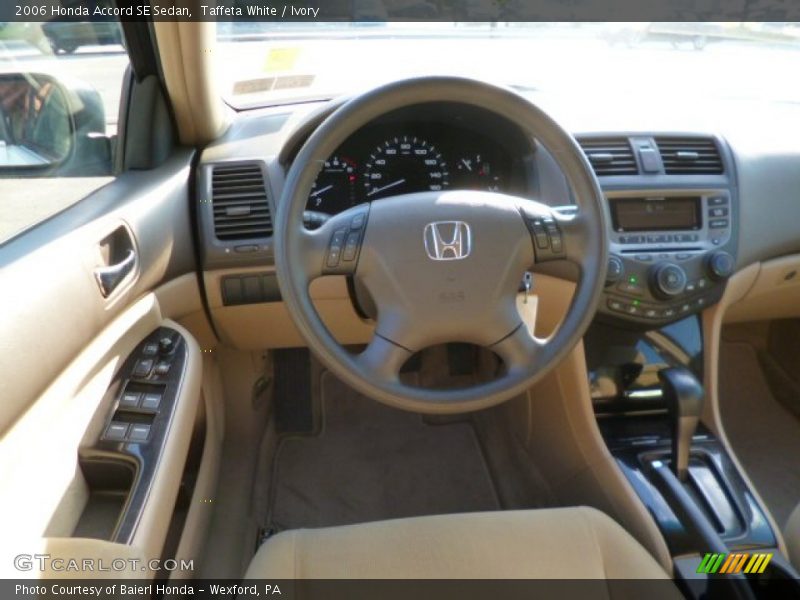 Taffeta White / Ivory 2006 Honda Accord SE Sedan