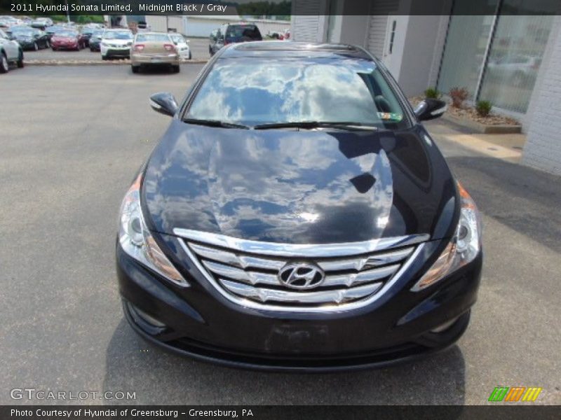 Midnight Black / Gray 2011 Hyundai Sonata Limited