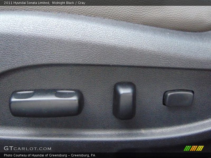 Midnight Black / Gray 2011 Hyundai Sonata Limited