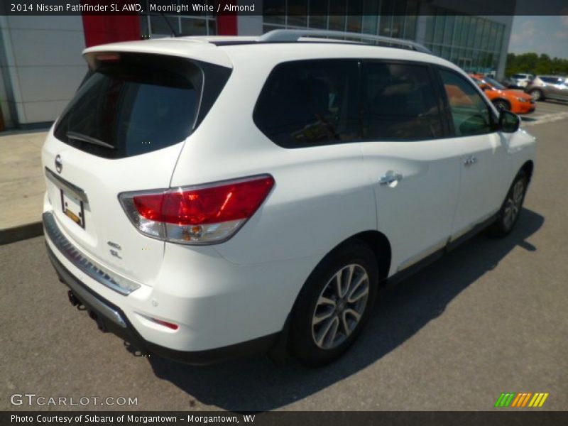 Moonlight White / Almond 2014 Nissan Pathfinder SL AWD
