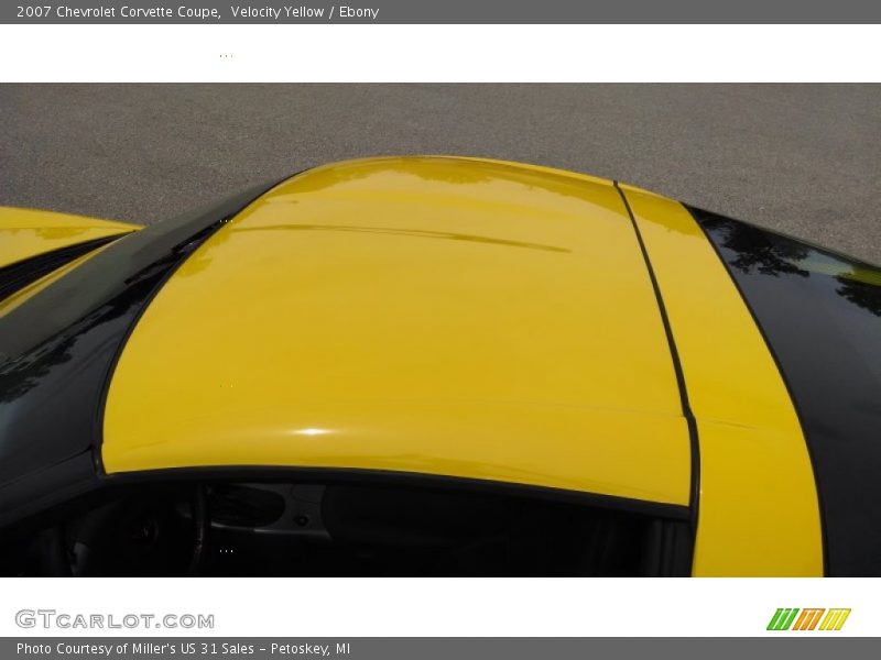 Velocity Yellow / Ebony 2007 Chevrolet Corvette Coupe