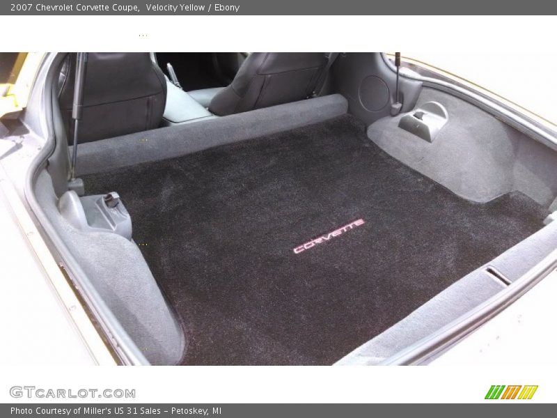 Velocity Yellow / Ebony 2007 Chevrolet Corvette Coupe
