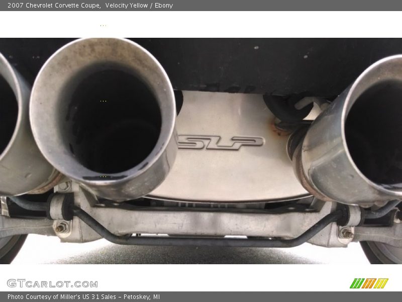 Velocity Yellow / Ebony 2007 Chevrolet Corvette Coupe