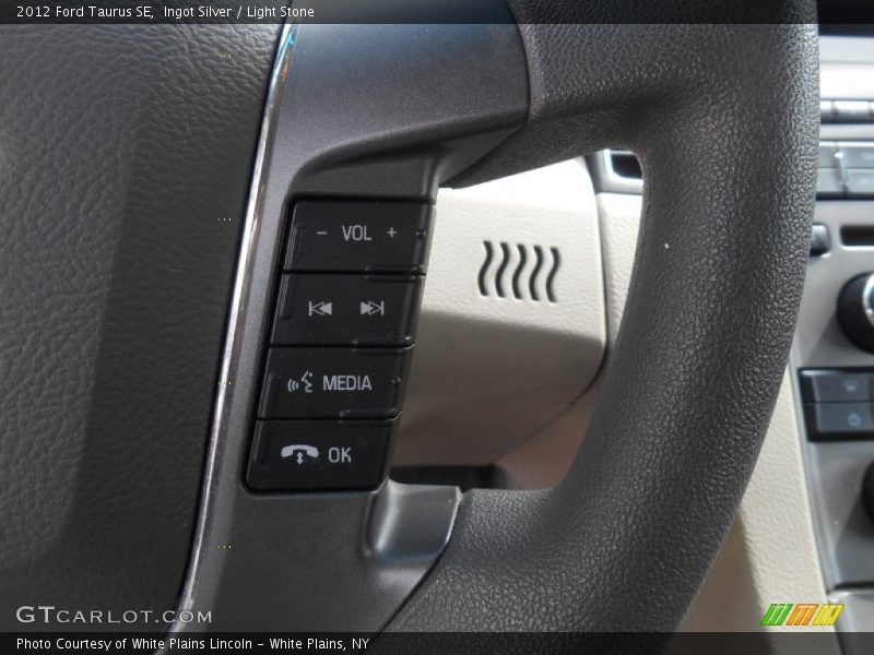 Ingot Silver / Light Stone 2012 Ford Taurus SE
