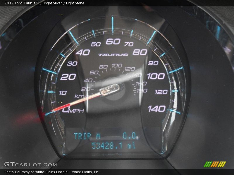 Ingot Silver / Light Stone 2012 Ford Taurus SE