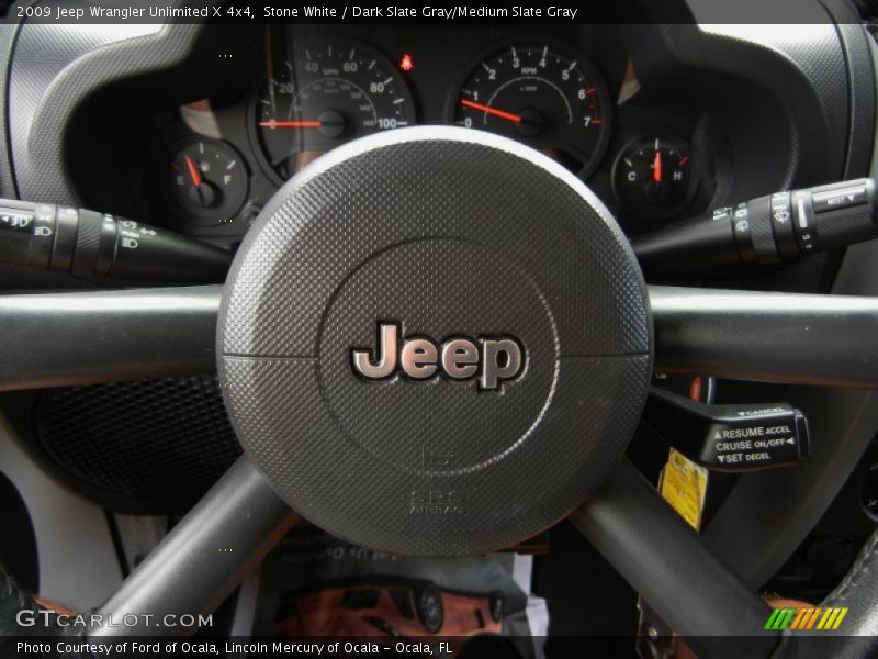 Stone White / Dark Slate Gray/Medium Slate Gray 2009 Jeep Wrangler Unlimited X 4x4