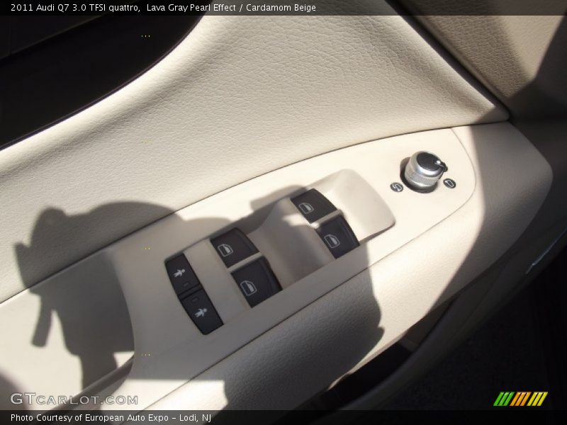 Lava Gray Pearl Effect / Cardamom Beige 2011 Audi Q7 3.0 TFSI quattro