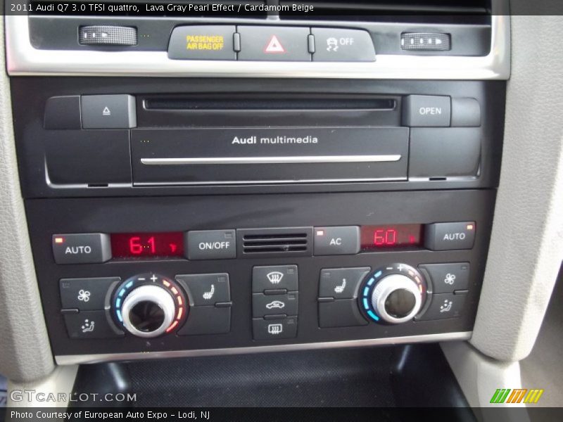 Lava Gray Pearl Effect / Cardamom Beige 2011 Audi Q7 3.0 TFSI quattro