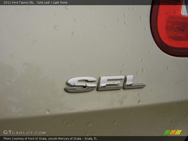 Gold Leaf / Light Stone 2011 Ford Taurus SEL
