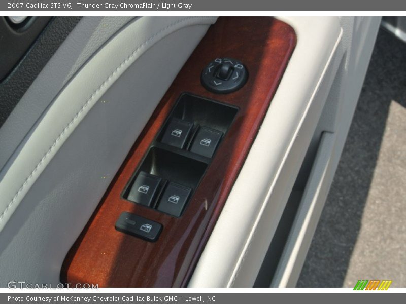 Thunder Gray ChromaFlair / Light Gray 2007 Cadillac STS V6