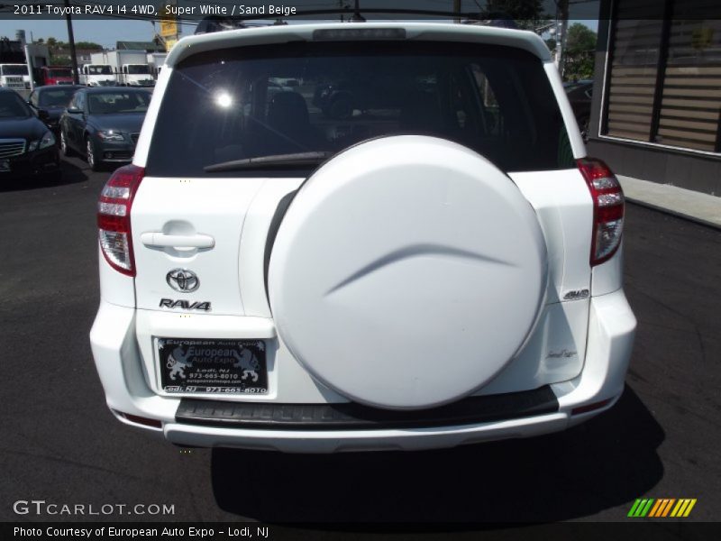 Super White / Sand Beige 2011 Toyota RAV4 I4 4WD