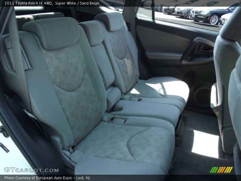 Super White / Sand Beige 2011 Toyota RAV4 I4 4WD