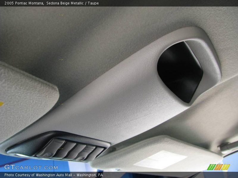 Sedona Beige Metallic / Taupe 2005 Pontiac Montana
