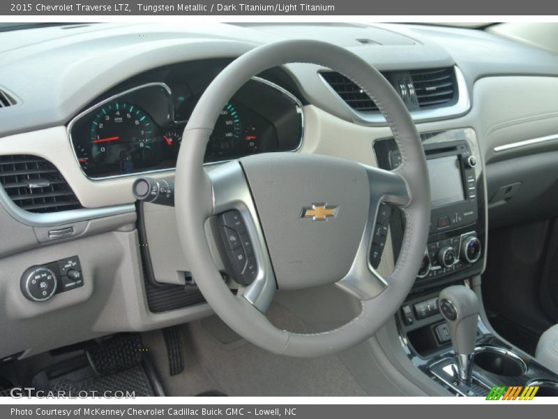 Dashboard of 2015 Traverse LTZ