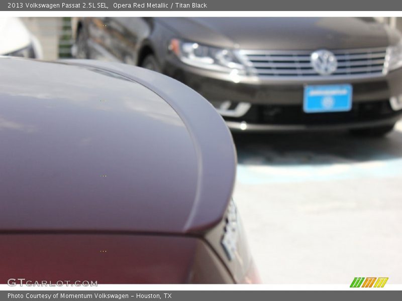 Opera Red Metallic / Titan Black 2013 Volkswagen Passat 2.5L SEL