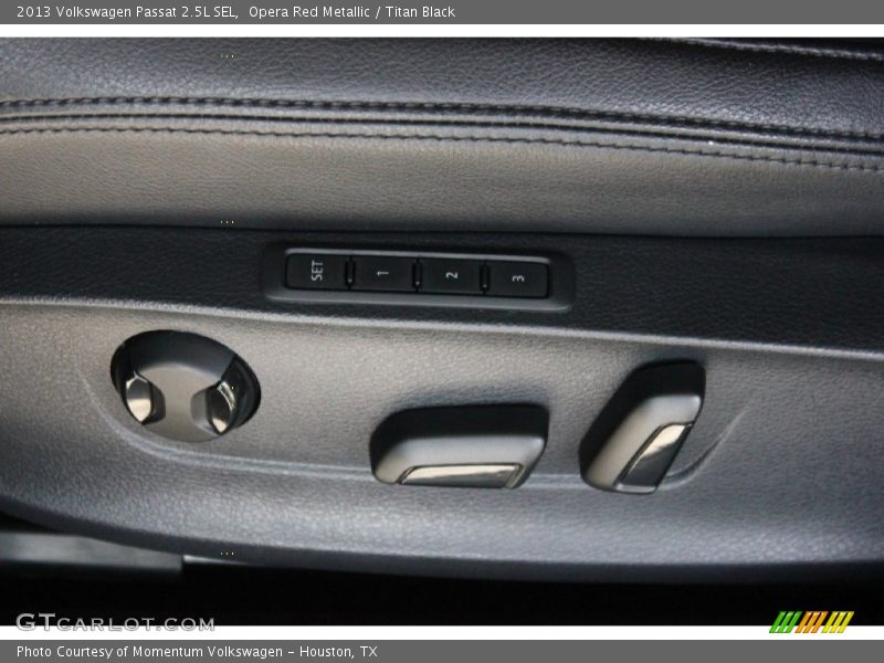 Opera Red Metallic / Titan Black 2013 Volkswagen Passat 2.5L SEL