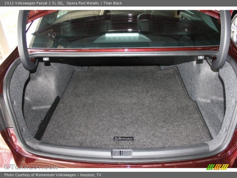 Opera Red Metallic / Titan Black 2013 Volkswagen Passat 2.5L SEL