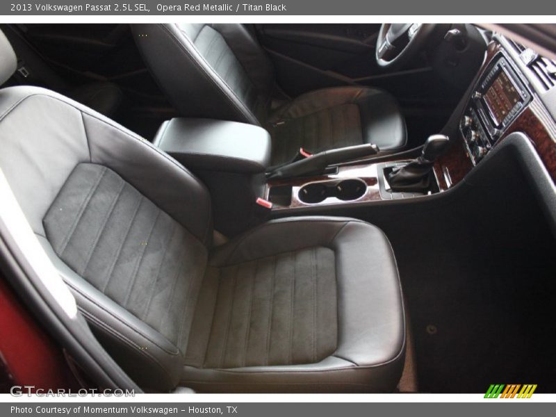 Opera Red Metallic / Titan Black 2013 Volkswagen Passat 2.5L SEL