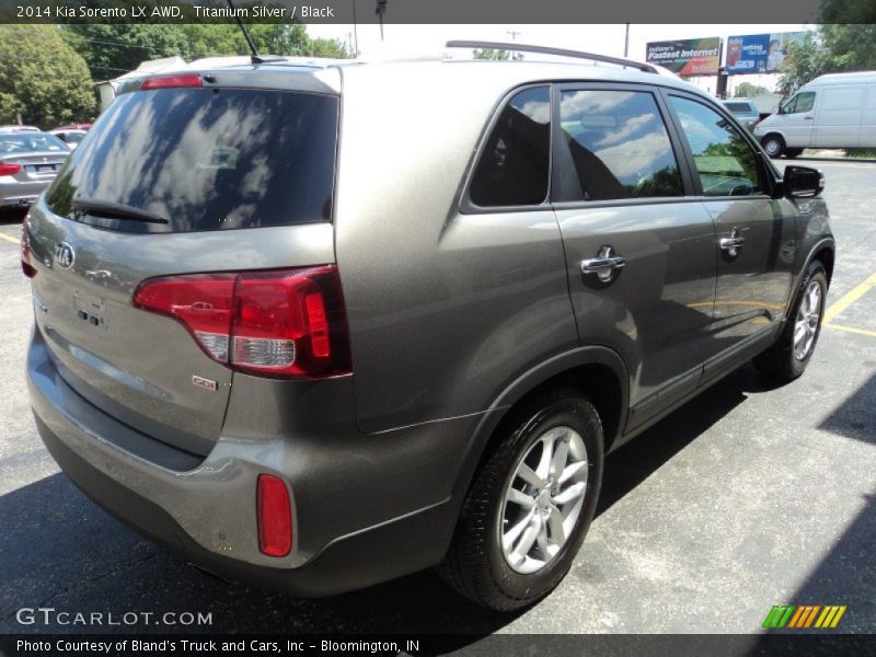 Titanium Silver / Black 2014 Kia Sorento LX AWD