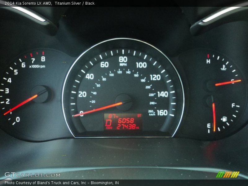 Titanium Silver / Black 2014 Kia Sorento LX AWD