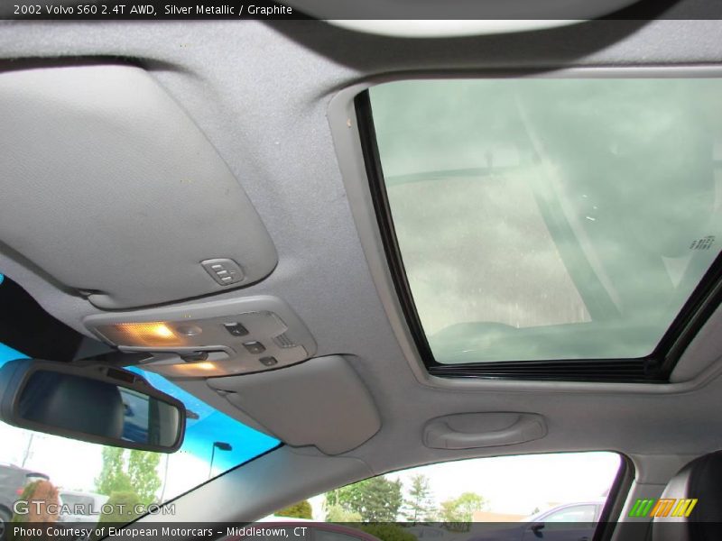 Silver Metallic / Graphite 2002 Volvo S60 2.4T AWD