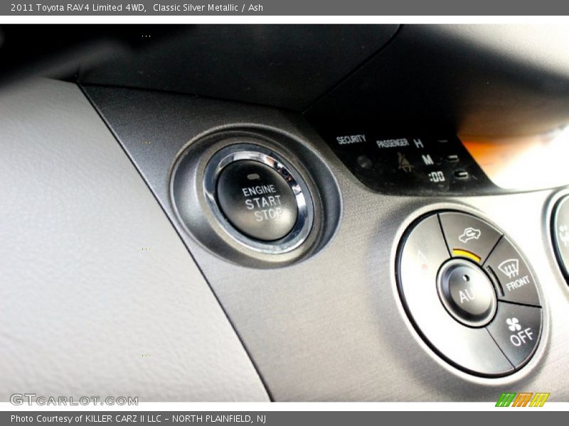 Controls of 2011 RAV4 Limited 4WD