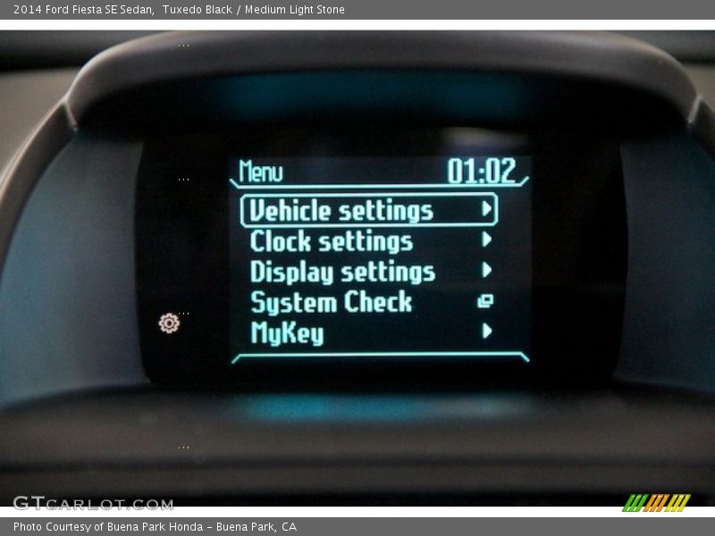 Tuxedo Black / Medium Light Stone 2014 Ford Fiesta SE Sedan