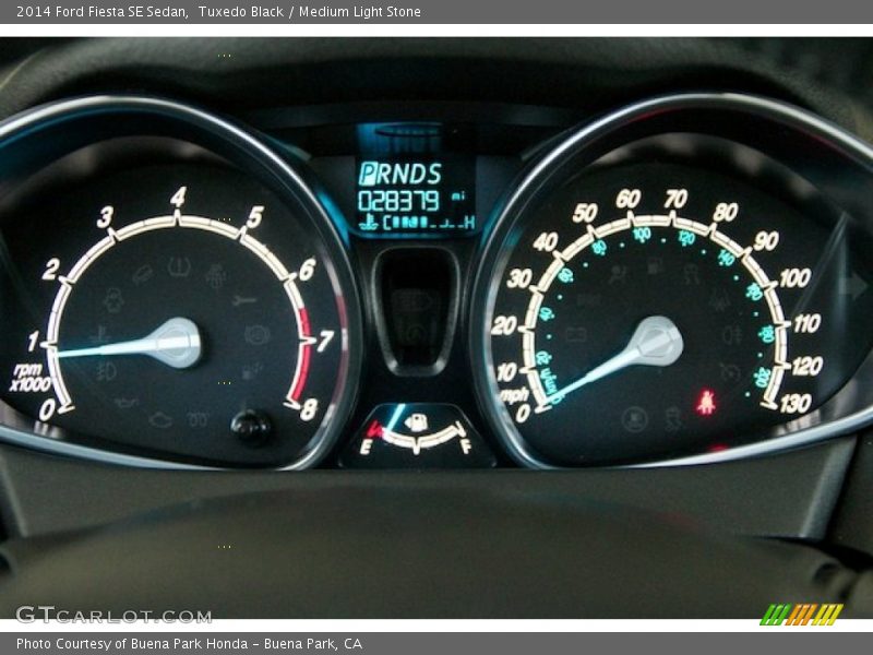 Tuxedo Black / Medium Light Stone 2014 Ford Fiesta SE Sedan