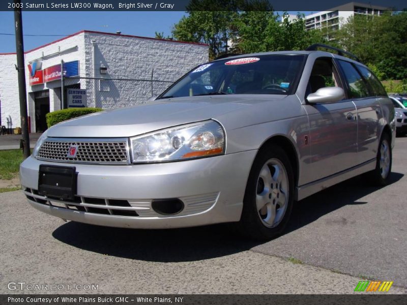 Bright Silver / Gray 2003 Saturn L Series LW300 Wagon
