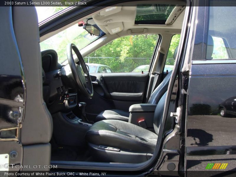 Black / Black 2003 Saturn L Series L300 Sedan
