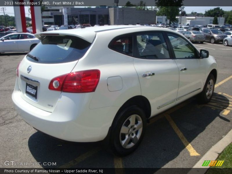 Pearl White / Black 2013 Nissan Rogue S AWD