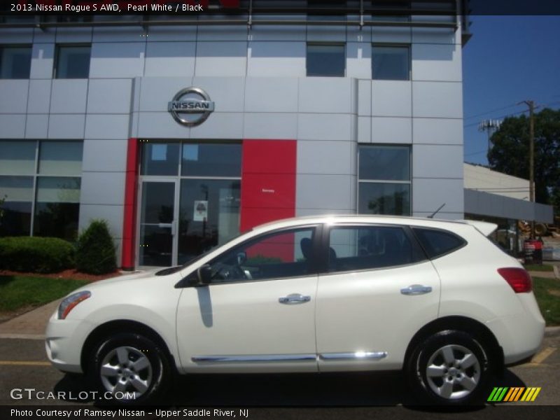 Pearl White / Black 2013 Nissan Rogue S AWD