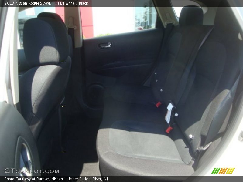 Pearl White / Black 2013 Nissan Rogue S AWD