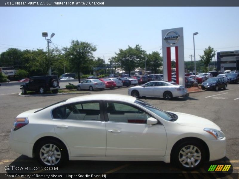 Winter Frost White / Charcoal 2011 Nissan Altima 2.5 SL