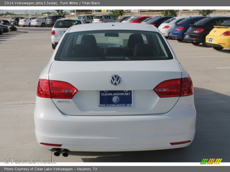 Pure White / Titan Black 2014 Volkswagen Jetta S Sedan