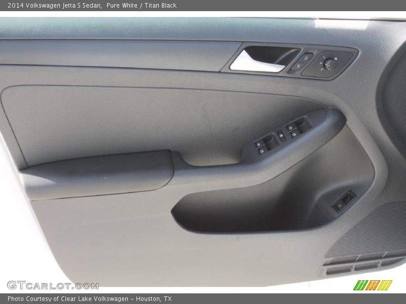 Pure White / Titan Black 2014 Volkswagen Jetta S Sedan