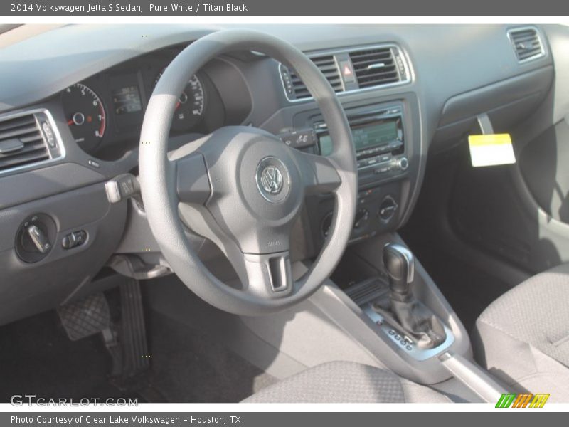 Pure White / Titan Black 2014 Volkswagen Jetta S Sedan