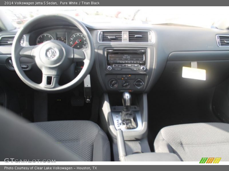 Pure White / Titan Black 2014 Volkswagen Jetta S Sedan