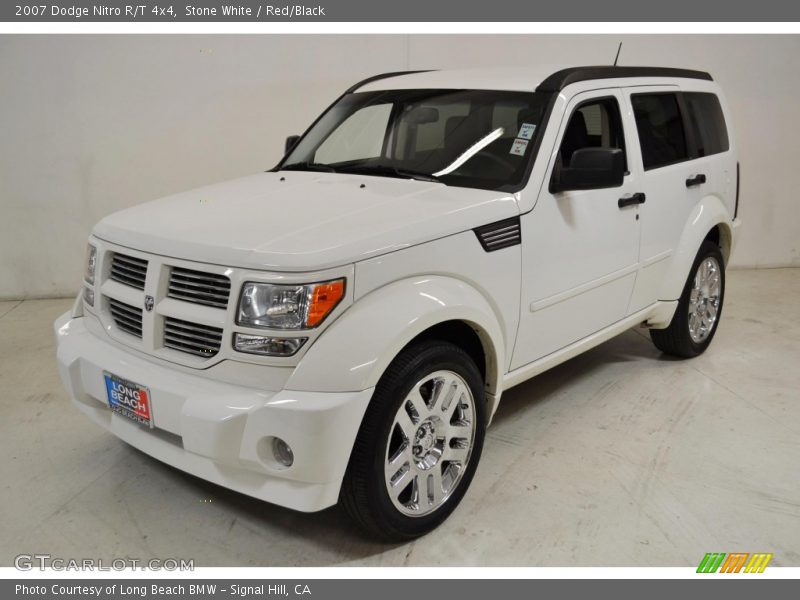 Stone White / Red/Black 2007 Dodge Nitro R/T 4x4