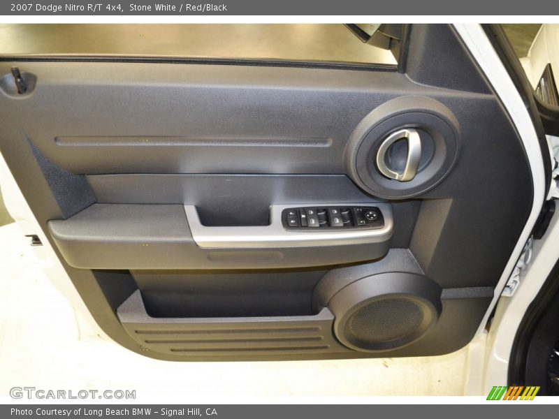 Stone White / Red/Black 2007 Dodge Nitro R/T 4x4