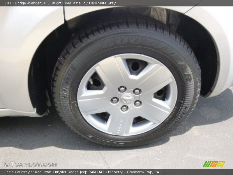 Bright Silver Metallic / Dark Slate Gray 2010 Dodge Avenger SXT