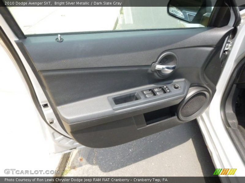 Bright Silver Metallic / Dark Slate Gray 2010 Dodge Avenger SXT