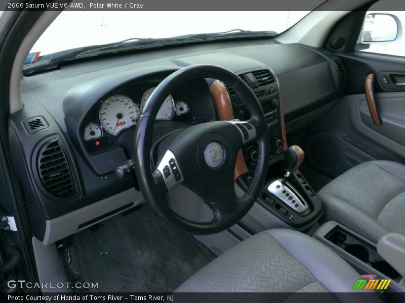 Polar White / Gray 2006 Saturn VUE V6 AWD