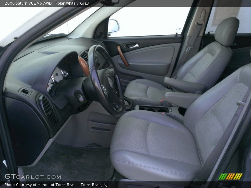 Polar White / Gray 2006 Saturn VUE V6 AWD